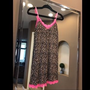 Betsey Johnson Leopard Sleepwear 💕